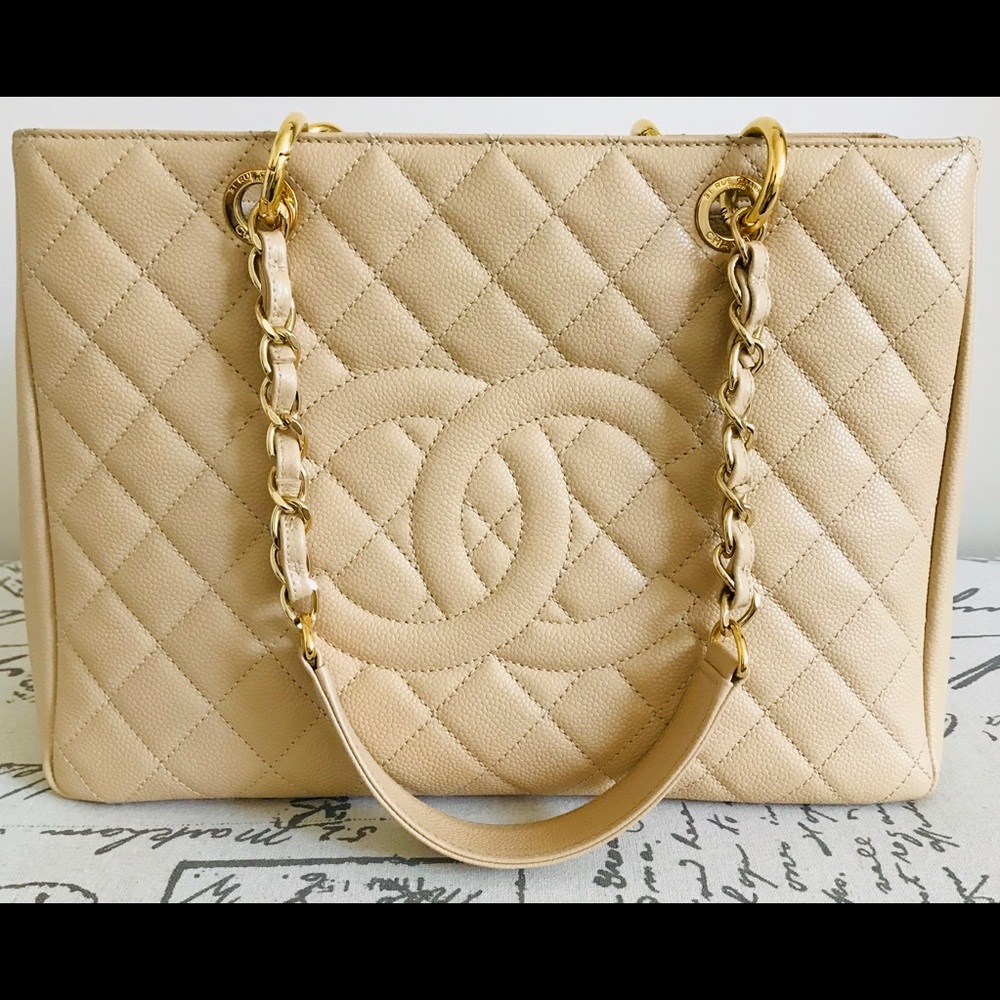 Chanel GST tote in beige